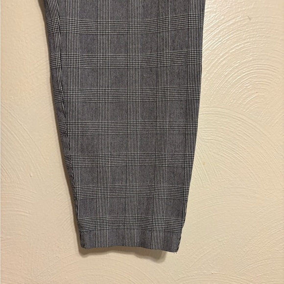 Talbots Women's Gray Plaid Trousers - Picture 8 of 10